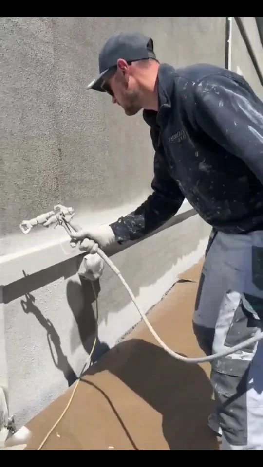 Great drying weather 😎

We have 2 exterior slots remaining for 2025 in August & September. Send us a DM to get a free estimate this week!

#farrellyandco #exteriorpainting #paintingprep #spraying #dublin #paintinganddecorating #paint